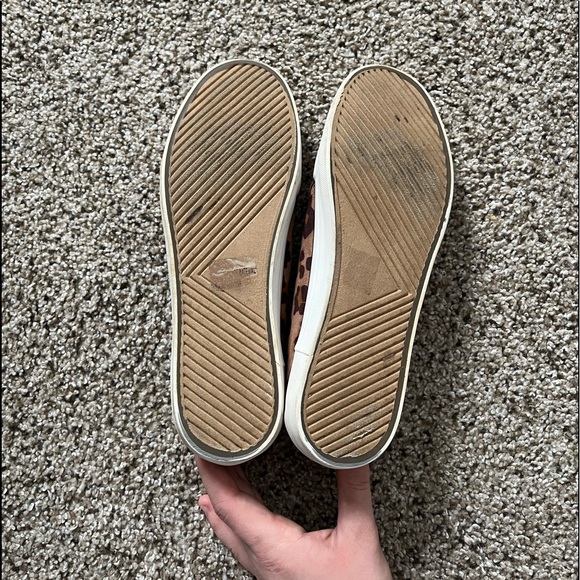 Restricted Cheetah Print Shoes Size W10 - Picture 3 of 3